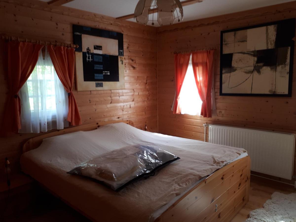 Das Altsteirische Landhaus - La Maison De Pronegg - Feriendomizil Im Biosphaerenpark Wienerwald Pressbaum Buitenkant foto