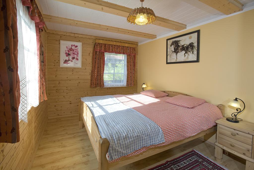 Das Altsteirische Landhaus - La Maison De Pronegg - Feriendomizil Im Biosphaerenpark Wienerwald Pressbaum Kamer foto