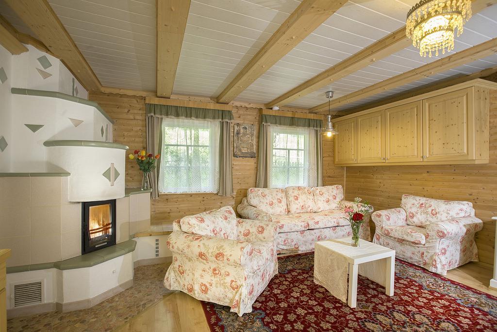 Das Altsteirische Landhaus - La Maison De Pronegg - Feriendomizil Im Biosphaerenpark Wienerwald Pressbaum Kamer foto